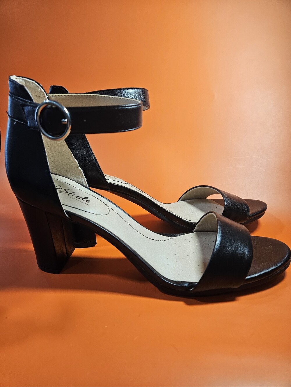 Lifestride Averly Black Block Heeled Sandal. NWOT. size 11 Womens (Bin20) - Picture 2 of 8